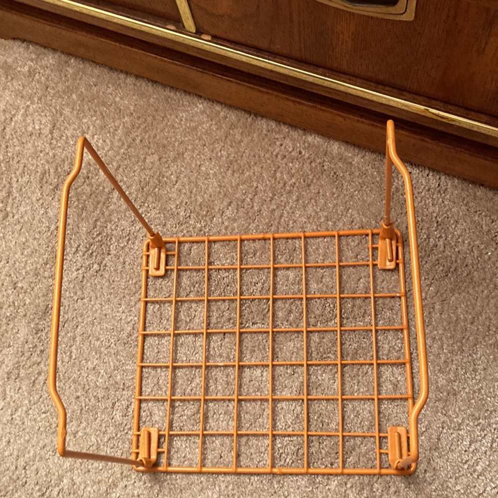 Shelf/Locker Expander - Picture 3 of 5